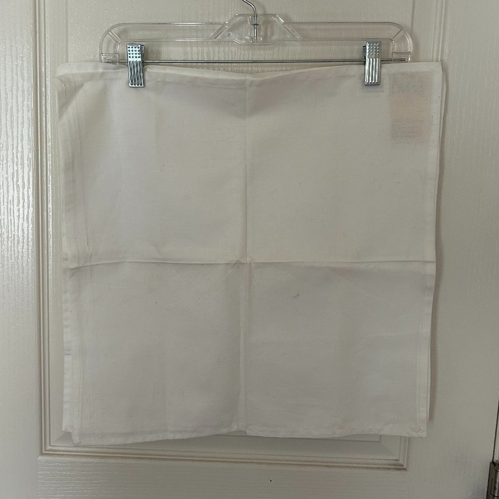 DANSK Colorloom White Cotton Napkins Set of 4 NEW Designed Ritva Puotila